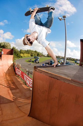 skater Andy Scott, pic: VANS homepage